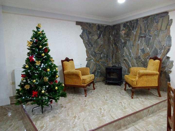 Guesthouse Gera Mestia Buitenkant foto