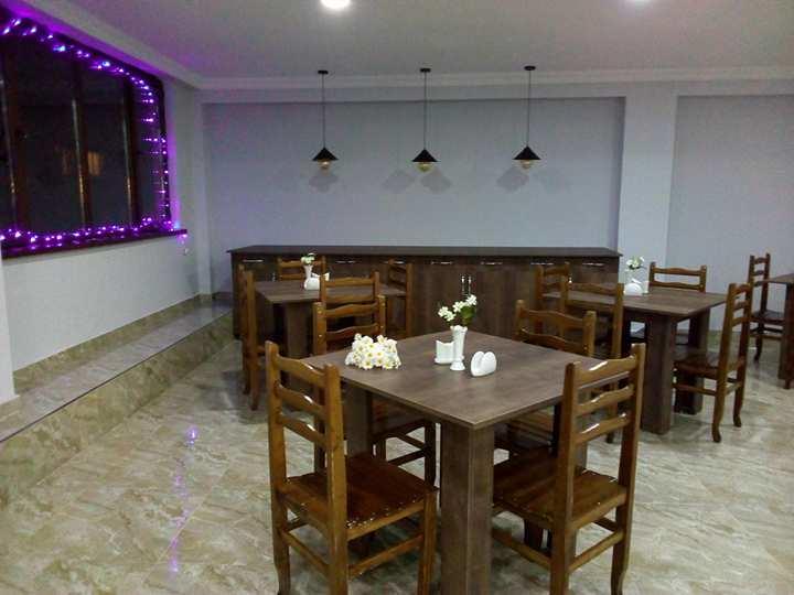 Guesthouse Gera Mestia Buitenkant foto