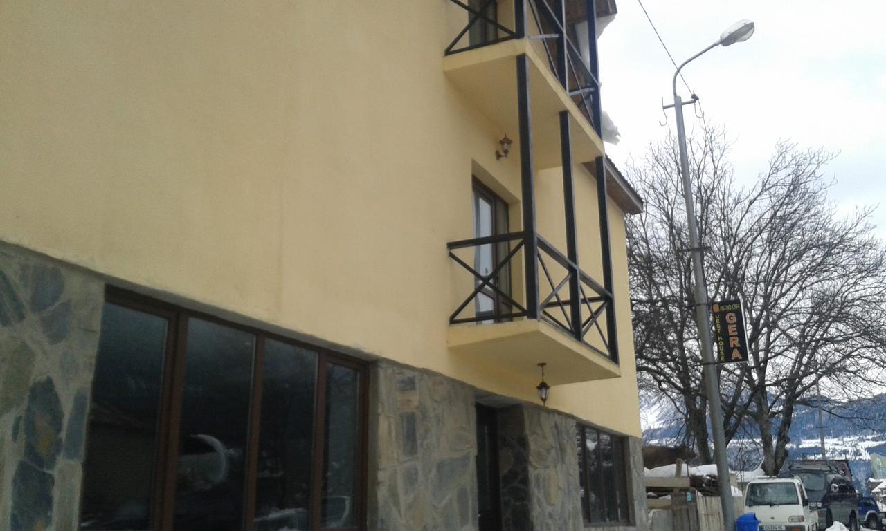 Guesthouse Gera Mestia Buitenkant foto